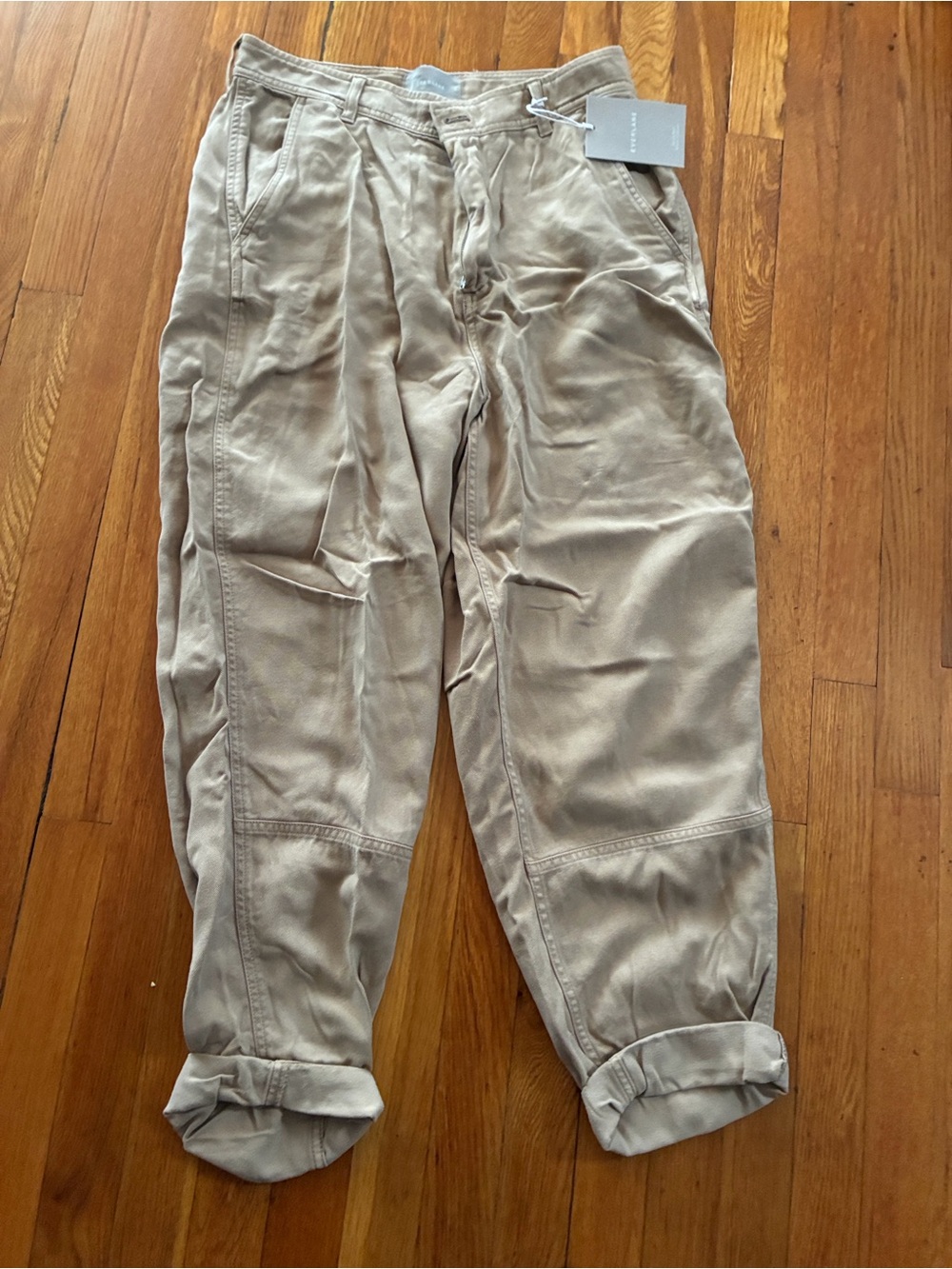 Everlane- The Relaxed Chino - Picture 4 of 4